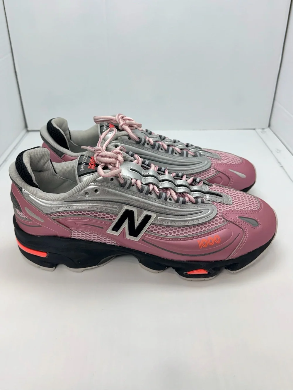 New Balance 1000 Pink Taffy Silver Metallic M1000U Women’s 12 / Men's 10.5 NEW